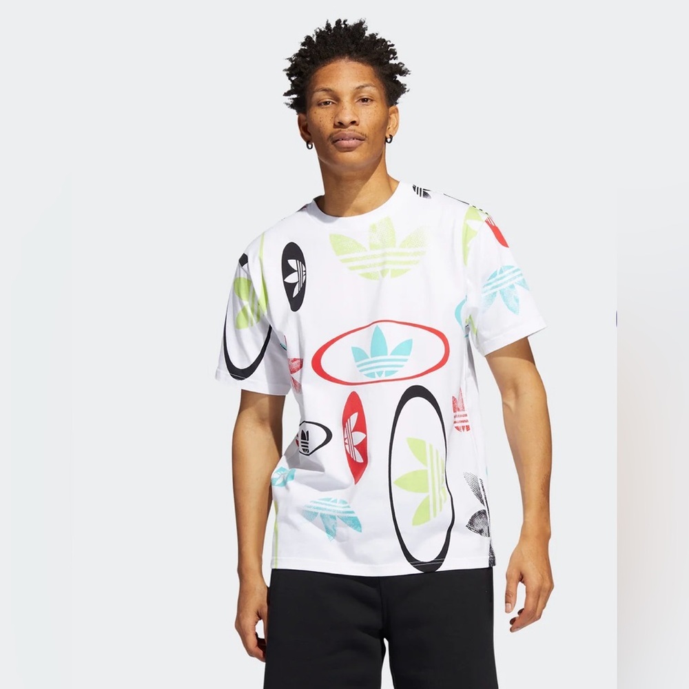 Men's adidas Originals Allover Print Logo Tee